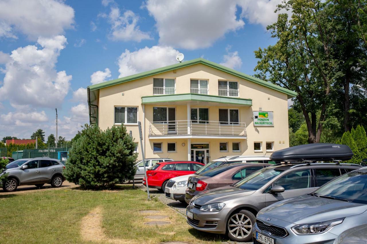 Penzion Na Kurtech Opava Ngoại thất bức ảnh
